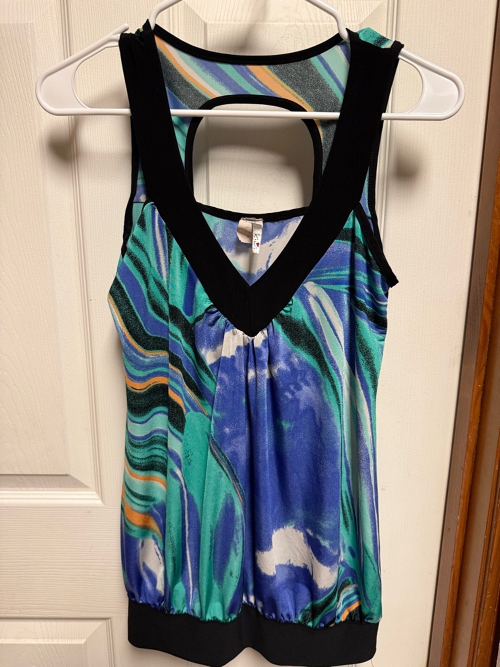 Women’s Blue & Teal Printed V-Neck Tank Top